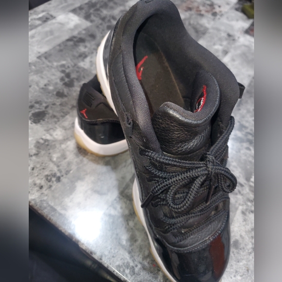 Jordan Air 11 Retro - Picture 4 of 6